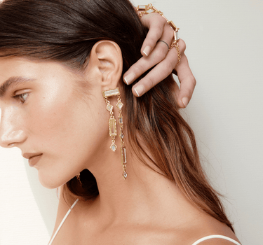 Pendientes Nira oro - SACH ATELIER