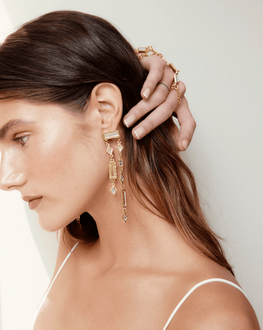 Pendientes Nira oro - SACH ATELIER
