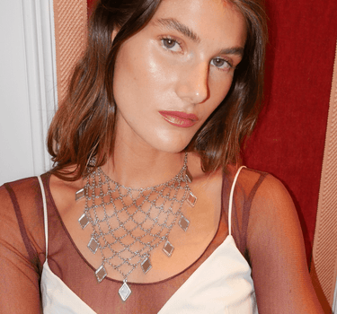 Collar Thessyra plata - SACH ATELIER