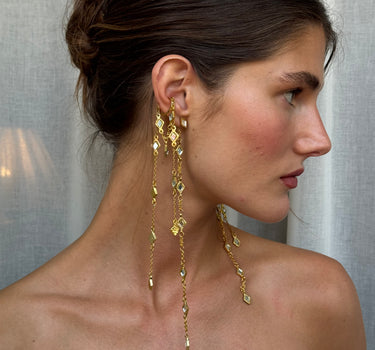 Ava Gold Earcuff