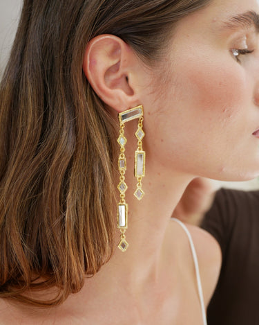 Pendientes Nira oro - SACH ATELIER